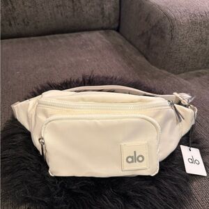 Alo Ivory Belt Bag